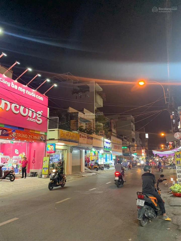 Nhà mặt tiền đường số 15 đối diện chợ tân quy, vừa ở vừa có thu nhập dt 7,6m x 20m  33,3 tỷ (tl)