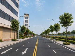 Hơn 7tỷ  có ngay gần 70m đấu giá song phương  cực rẻ  ô tô sát cổng. không có mảnh thứ 2