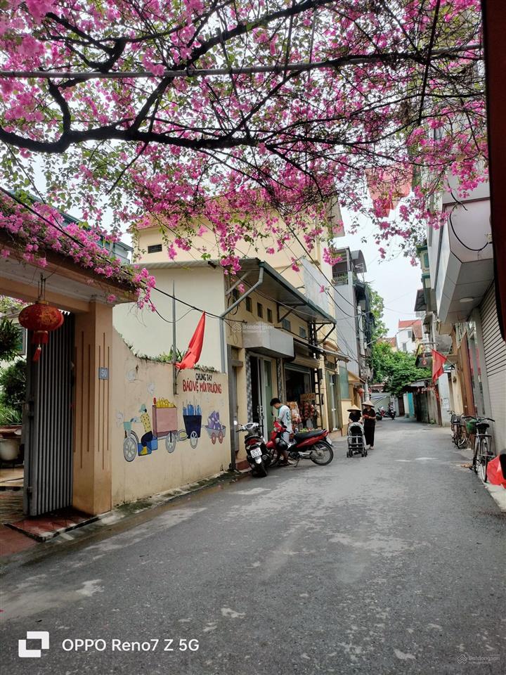 Chỉ tầm 5 tỷ có thương lượng có ngay 54m thổ cư lại yên vuông đét. sau lưng là kđt mailand quá đẹp