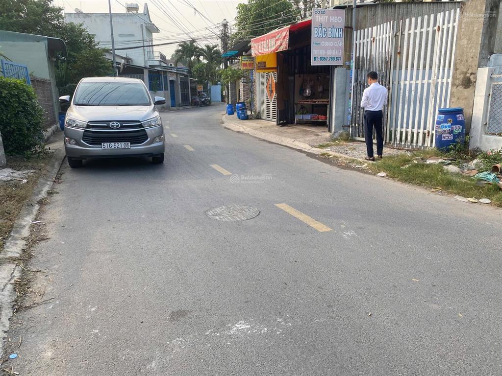 Bán nhà mặt phố tại phường tân đông hiệp, 13.5 tỷ, 791.4m2, giá ưu đãi, view đẹp (có tl)