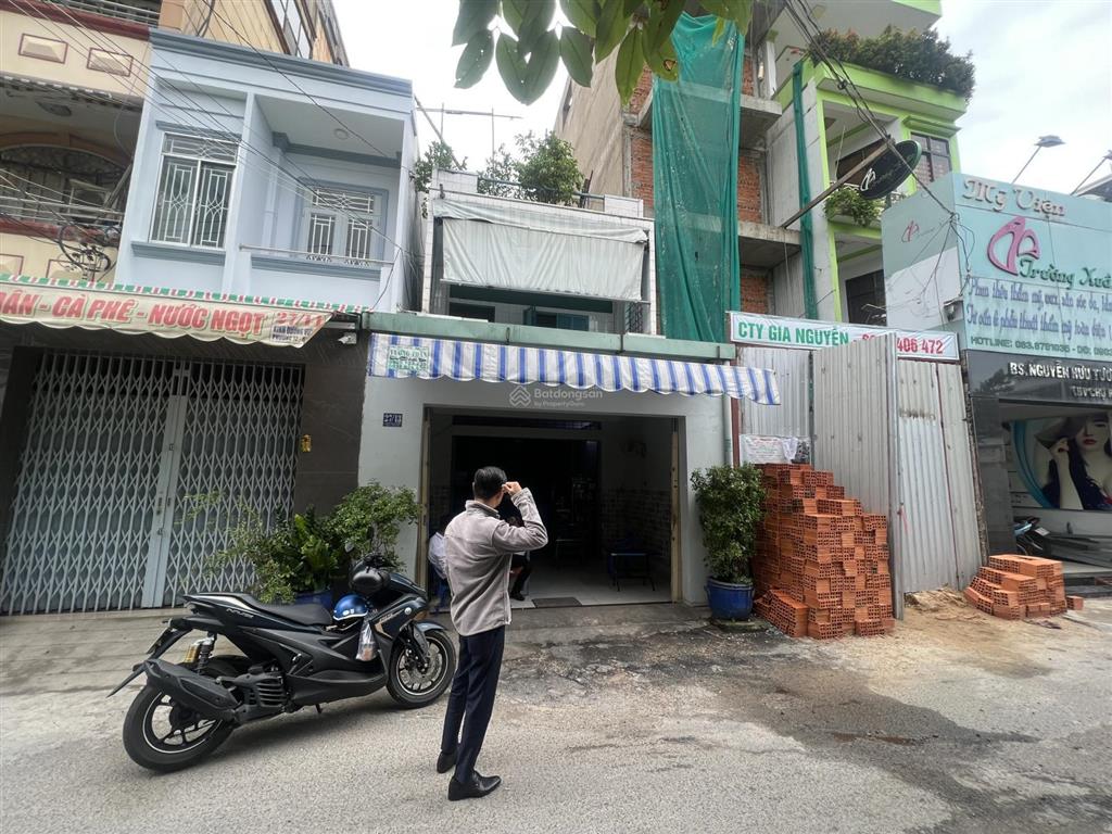 Bán nhà mặt phố kinh dương vương, 9 tỷ vnd, 68,5 m2, 3 tầng, nội thất đầy đủ