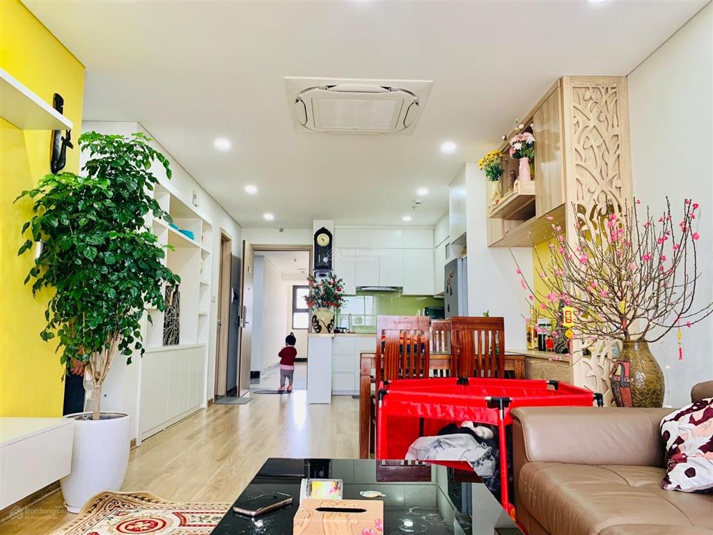Chính chủ cho thuê căn hộ tại chung cư tây hồ riverview 75m2