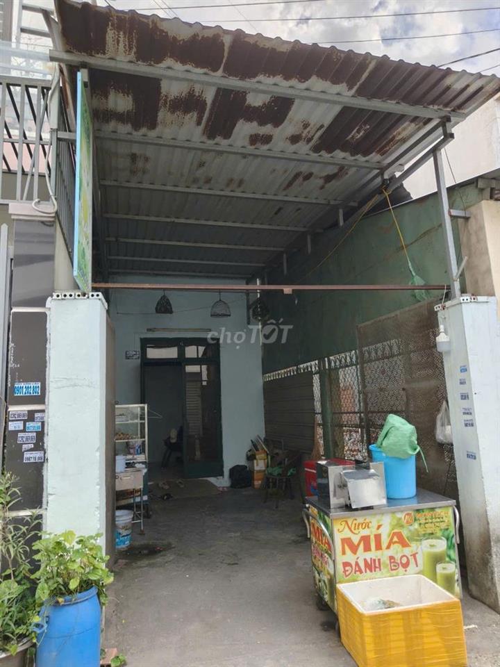 NHÀ SHR SAU LƯNG CÔNG VIÊN PHẦN MỀM QUANG TRUNG, 3,2x22m, HẺM XE HƠI