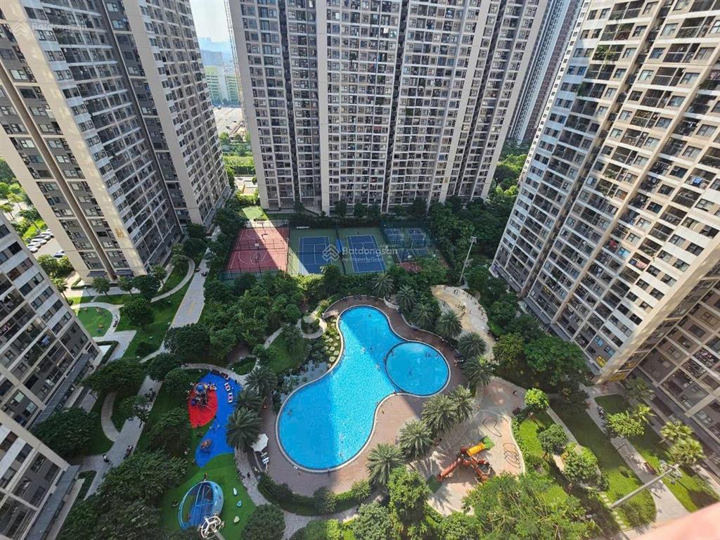 Giá sốc 3,8 tỷ bđs  2n+ 63m2 góc sẵn sổ tầng trung/ view pháo hoa