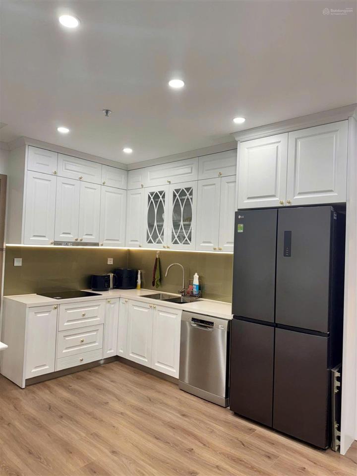 Imperia 2n i1 3.95 tỷ tầng trung full đồ đẹp  tòa ngay mặt công viên giá tốt