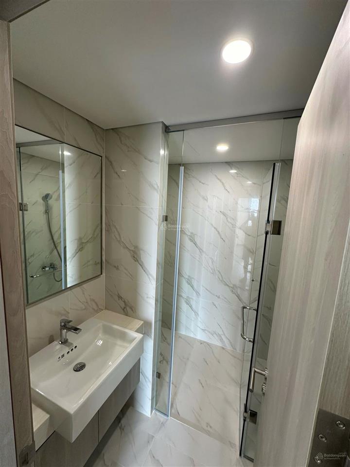 Masteri view hồ 2n 4,5 tỷ tầng trung sẵn sổ  giá đẹp phân khu cao cấp