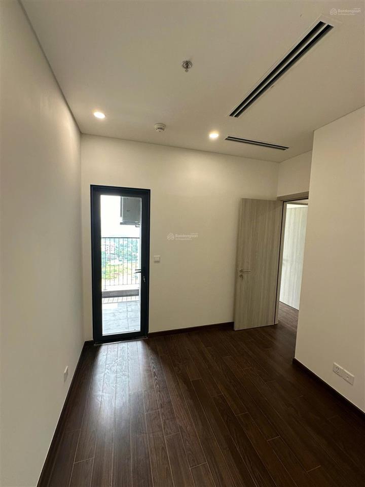 Masteri view hồ 2n 4,5 tỷ tầng trung sẵn sổ  giá đẹp phân khu cao cấp