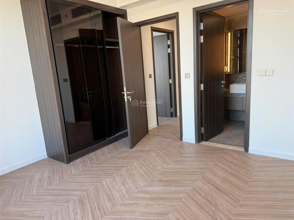 Cắt lỗ gần tỷ 8 tỷ 3n 87m2 tòa a1 phân khu lumiere cao cấp xịn sò, kính cong đẳng cấp