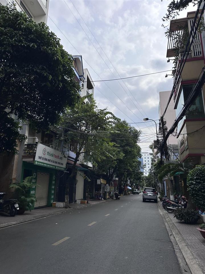 Tân bình khu k300 nhà to 59m2 nở hậu tài lộc 2 tầng. giá 5,5tỷ