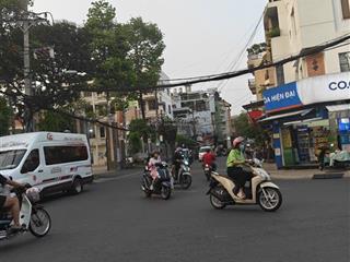 Tân bình gần ngay ngã tư bảy hiền hẻm xe ô tô 7 chỗ thông nhà 5 tầng btct hoàn công đủ giá 5,7tỷ