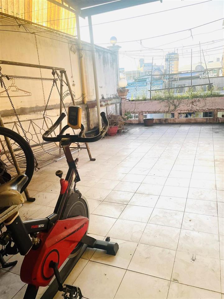 Tân bình khu vip p6chính chủ lâu năm dt 60m2 vuông đẹp 4 tầng hẻm 5m giá 12,5tỷ