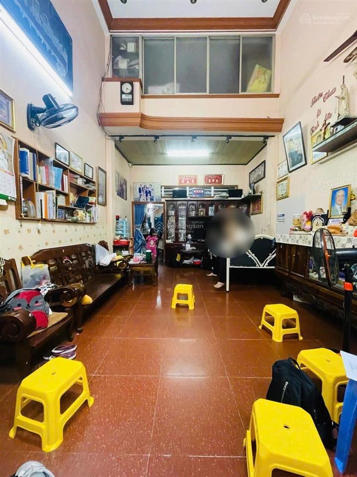 Tân bình khu vip p6chính chủ lâu năm dt 60m2 vuông đẹp 4 tầng hẻm 5m giá 12,5tỷ