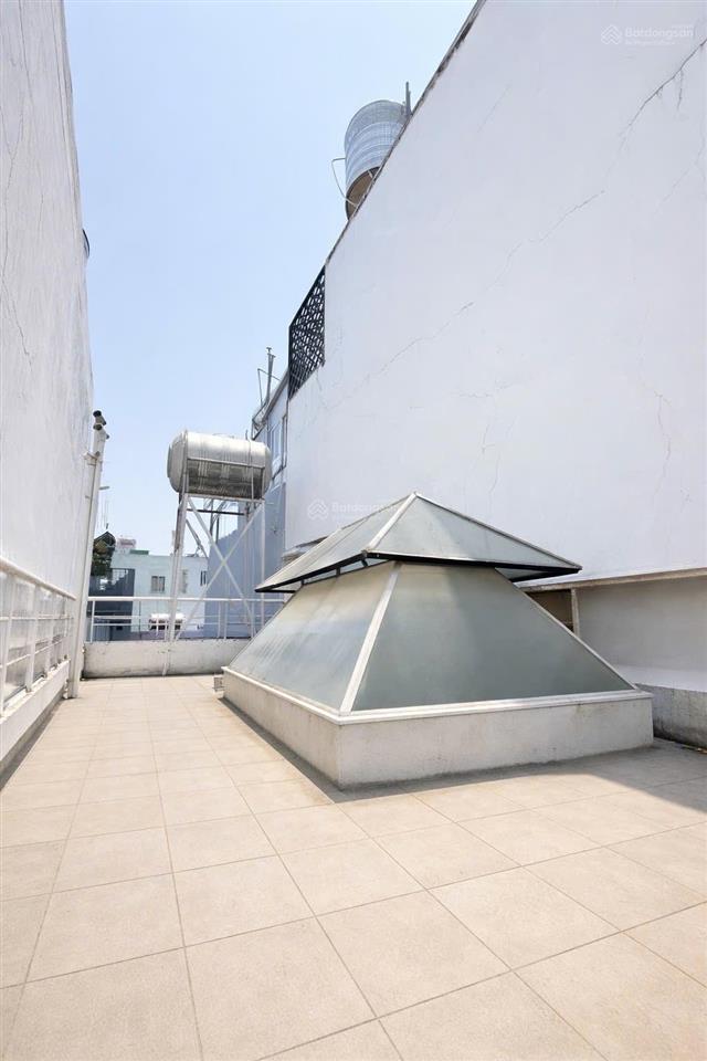 Tân bình sát bên q10 ngay khu hot p6 hẻm ô tô 3 tầng btct hoàn công đủ giá 5,15 tỷ