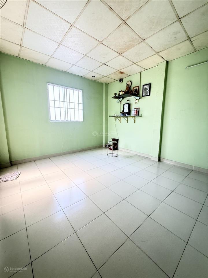 Tân bình hẻm 1 sẹc 4m thông nhà 3 tầng ngang đẹp 4m giá 3,9tỷ