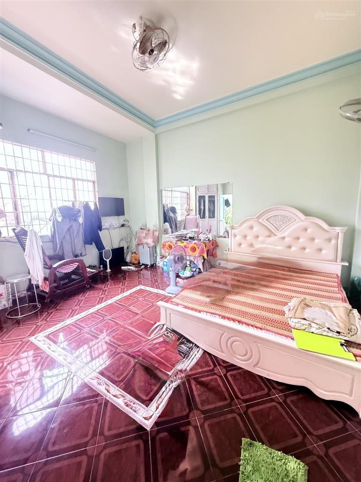 Tân bình hẻm 1 sẹc 4m thông nhà 3 tầng ngang đẹp 4m giá 3,9tỷ