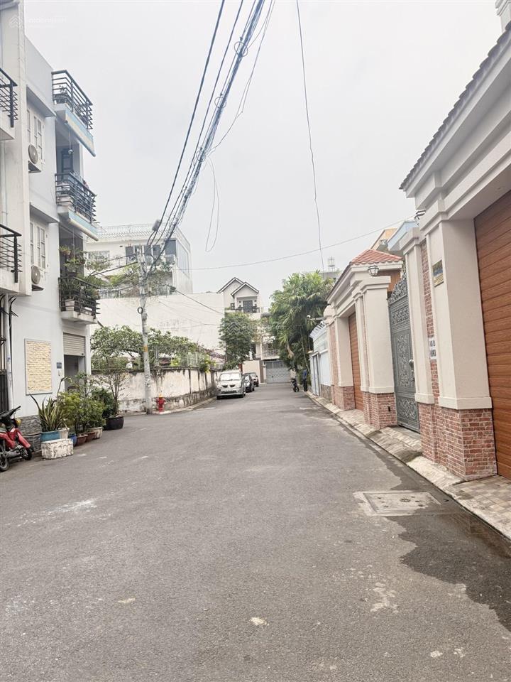 Tân bình khu vip p7 nhà mới 3 tầng ngang 6m giá 4,6 tỷ