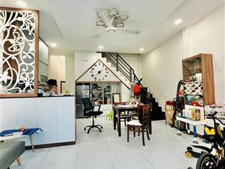 Tân phú ngộp bank gấp bán nhà mới đẹp 2 tầng ngang hơn 5m dt 45m² giá chỉ 4,5 tỷ