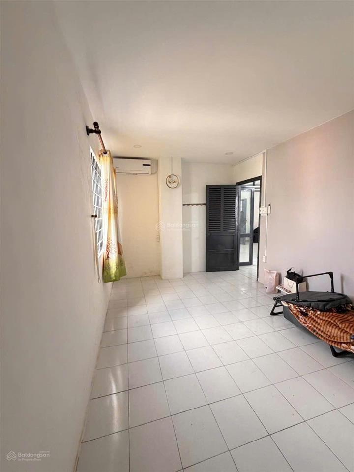 Quận 6 cc 78 tân hòa đông tầng 3, 63m2, shr 2pn hỗ trợ vay bank giá 2,1tỷ