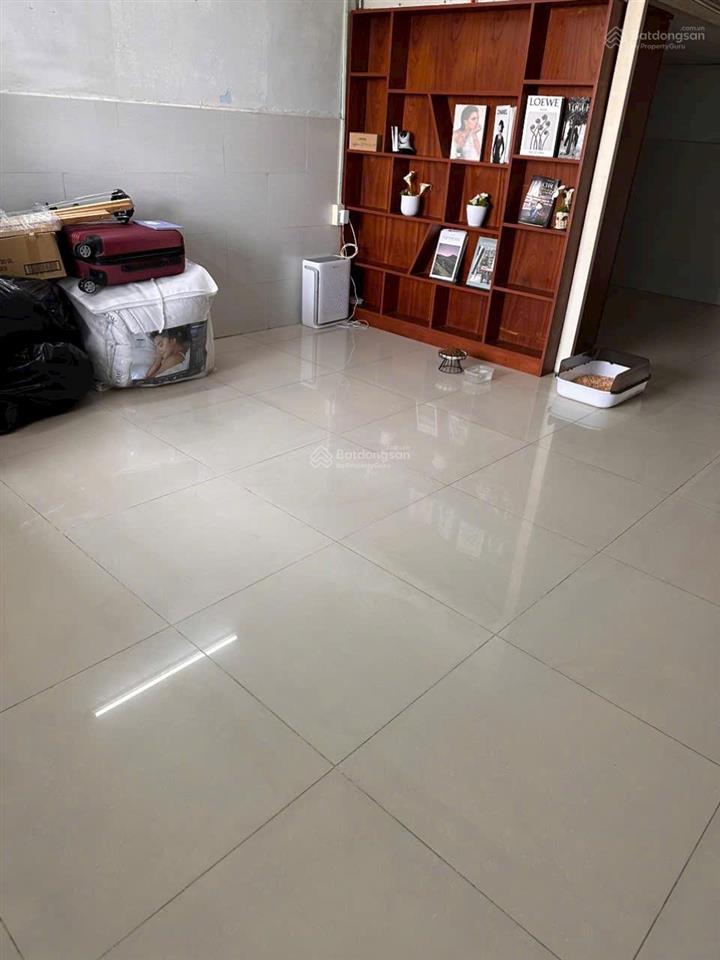 Tân phú cc huỳnh văn chính tầng 2 shr 44m bao ra sổ giá 2,15 tỷ