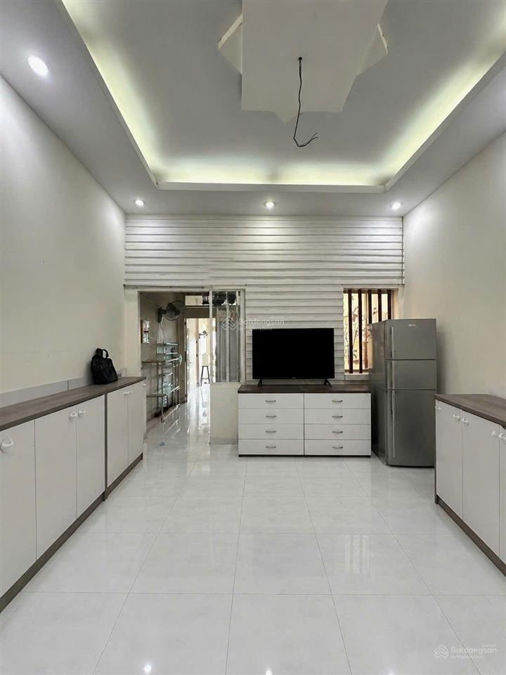 Căn hộ bàu cát 2 tân bình 2pn  2 ban công sổ hồng chính chủ  2,75 tỷ