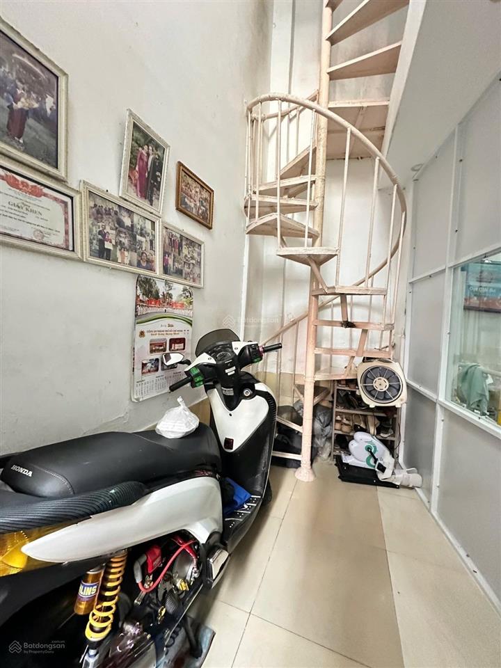 Nhà dòng tiền tân bình  10 phòng cho thuê  thu nhập 15 triệu giá chỉ 4,2 tỷ