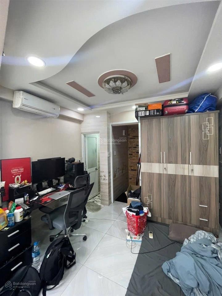 Nhà đẹp tân bình  hẻm xe hơi quay đầu  vài bước ra mặt tiền  3,7 tỷ
