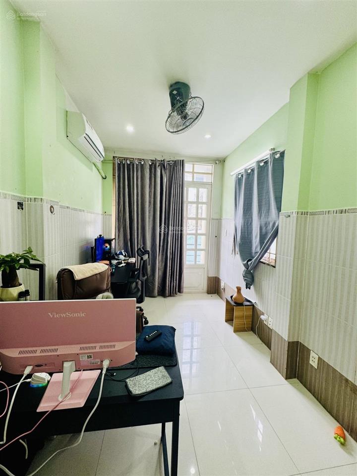 Tân bình ngay chợ ông địa nhà đẹp 4 tầng btct nở hậu chữ l giá 4,9tỷ