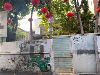 Bán lô đất gần chợ tam hà  tô ngọc vân  linh đông 150m2  khu bàn cờ thông  phân được 2 lô.