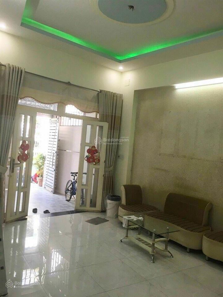 Bán nhà 2 tầng đường 8 linh xuân  2 tầng hẻm oto chỉ hơn 4 tỷ ( sát bên làng đại học )