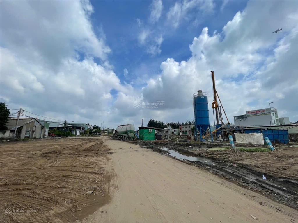 Bán lô đất mặt tiền thụt vành đai 2 góc 2 mặt tiền 66m2  vị trí cực đẹp giá tốt đầu tư sinh lời .