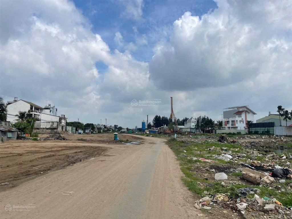 Bán lô đất mặt tiền thụt vành đai 2 góc 2 mặt tiền 66m2  vị trí cực đẹp giá tốt đầu tư sinh lời .