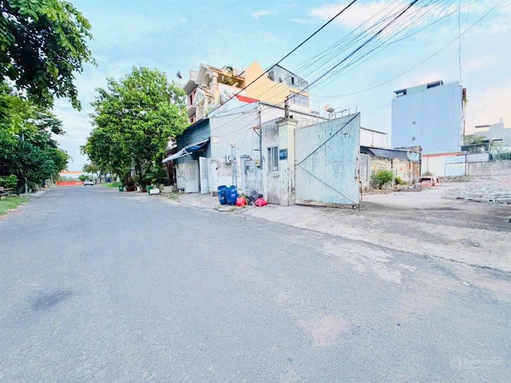 Hiếm có bán lô đất đường hiệp bình 74m2 đường 6m  quy hoạch chuẩn chỉ  giá chỉ hơn 5 tỷ.
