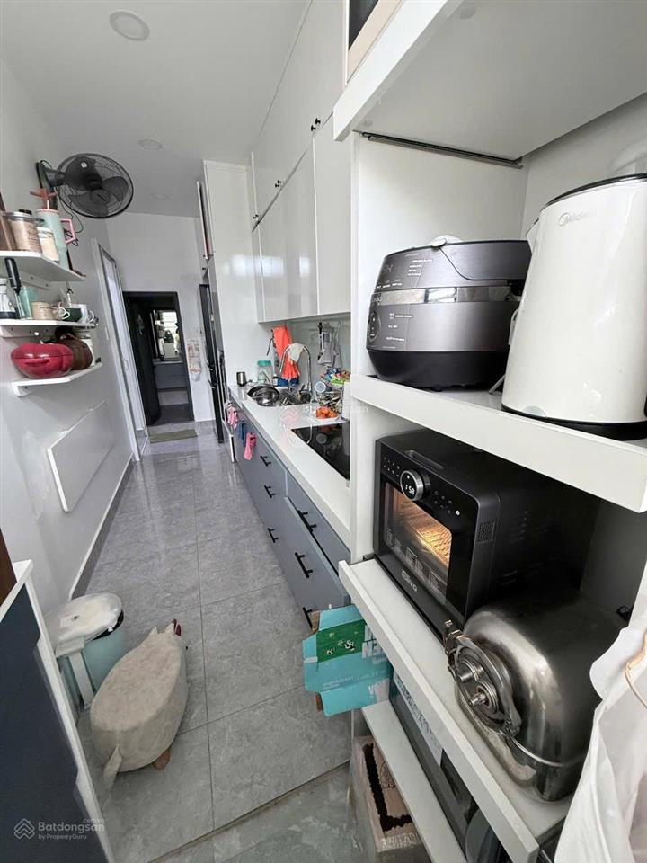 Bán chung cư tây thạnh , p. tây thạnh, q. tân phú
 lầu 2 căn góc
 sổ lâu dài
 dt 66m có 2pn 1wc