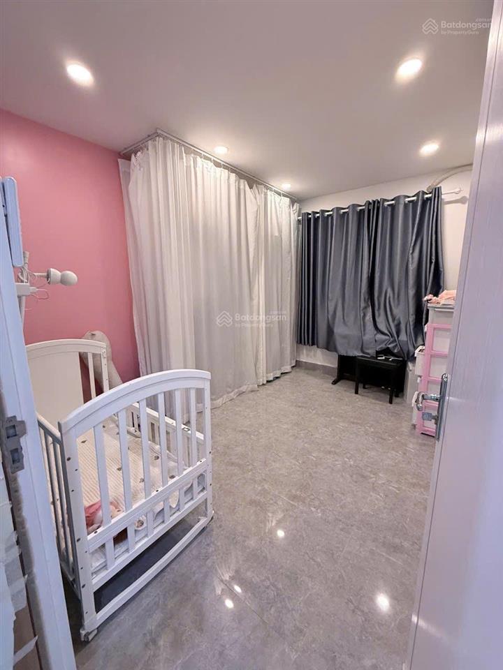 Bán chung cư tây thạnh , p. tây thạnh, q. tân phú
 lầu 2 căn góc
 sổ lâu dài
 dt 66m có 2pn 1wc