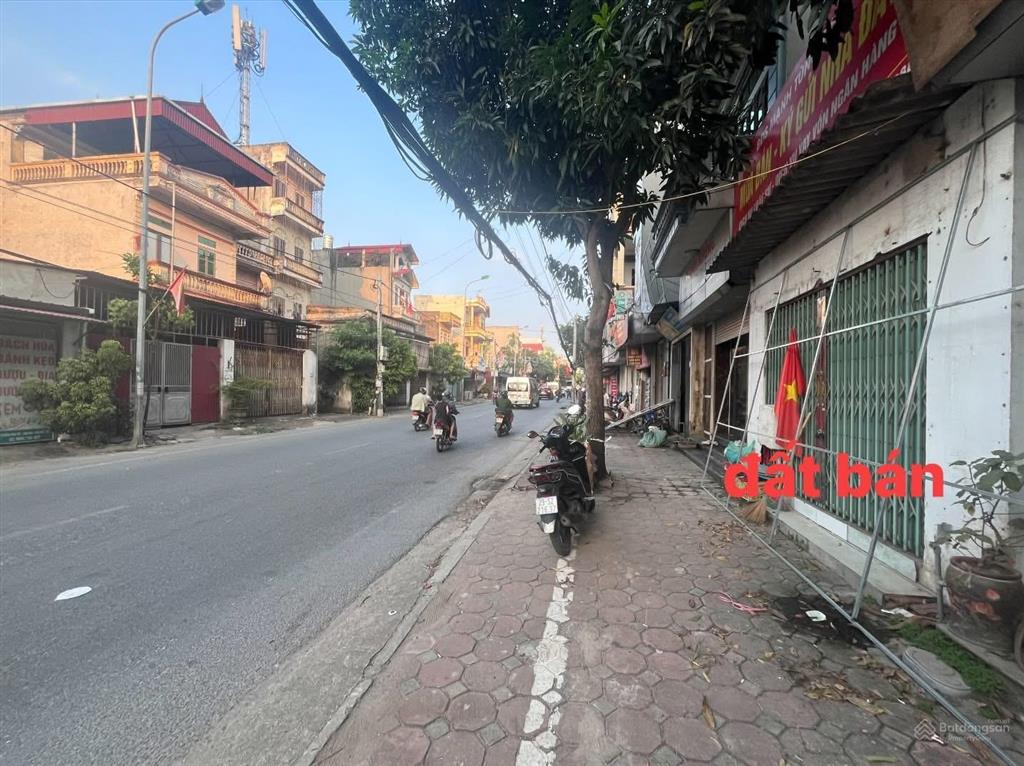 Chính chủ bán đất mặt đường 23b phố vân trì, vân nội kinh doanh buôn bán sầm uất sẵn nhà ở