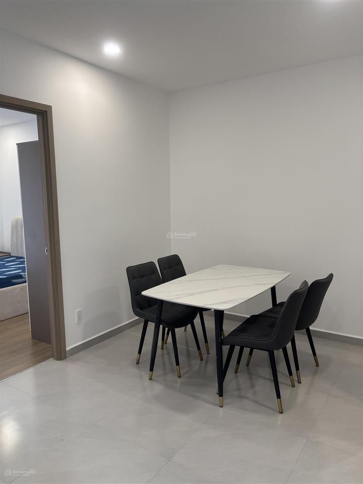 Cho thuê mt eastmark city đầy đủ nội thất cao cấp 2pn, 1wc, 65m2, 9 triệu/th, vào ở liền
