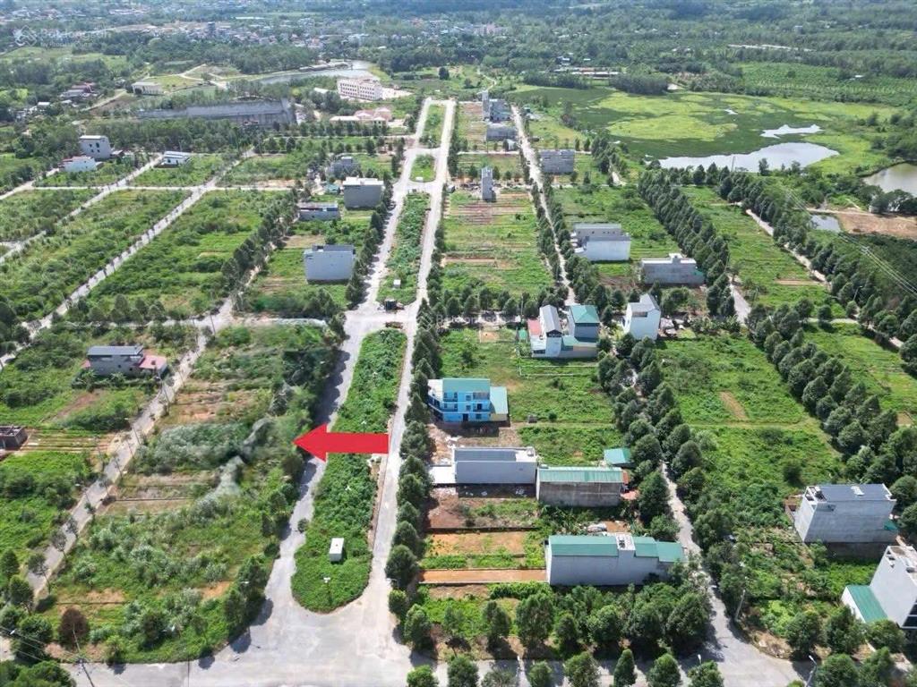 Đẹp rẻ nhất khu chủ cần bán 100m mặt đường đôi rộng tái định cư đại học quốc gia hoà lạc 0985 508 ***