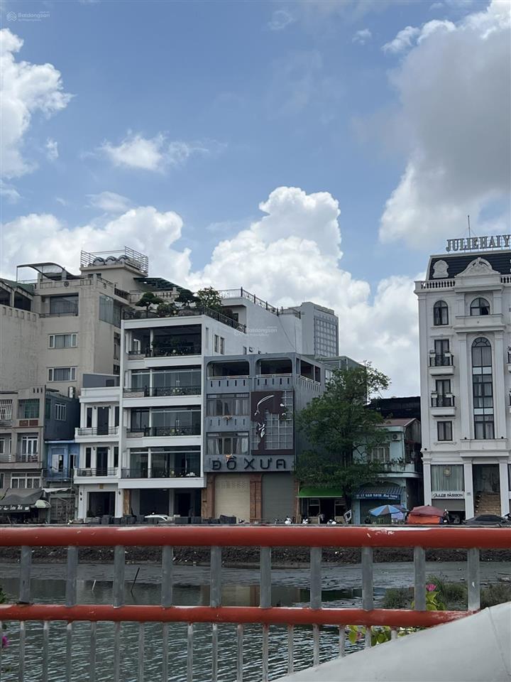 Nhà mặt phố hồ sen, nhà mới hiện trạng đẹp, vị trí kinh doanh đông đúc