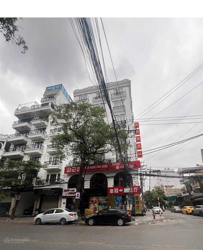 Lô góc 2 mặt tiền phố văn cao cho thuê, đoạn kinh doanh đẹp phía 193