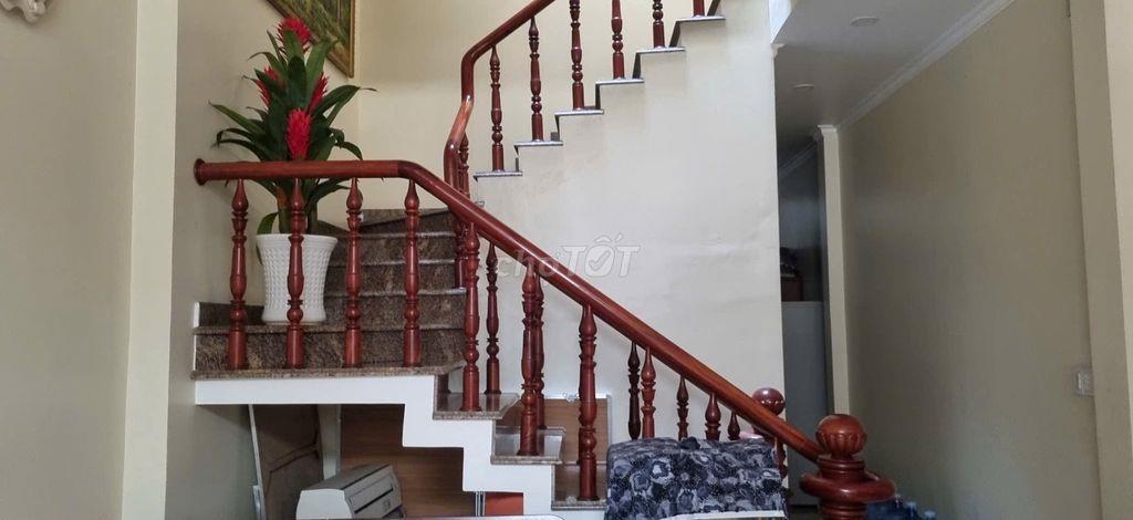 Bán nhà hẻm oto xe 16 chổ vô thoải mái