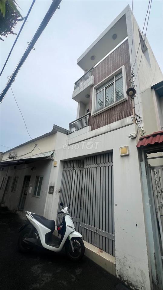 Bán nhà hẻm oto xe 16 chổ vô thoải mái đường Phạm Văn Bạch