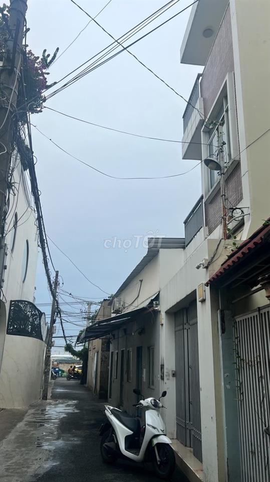 Bán nhà hẻm oto xe 16 chổ vô thoải mái đường Phạm Văn Bạch
