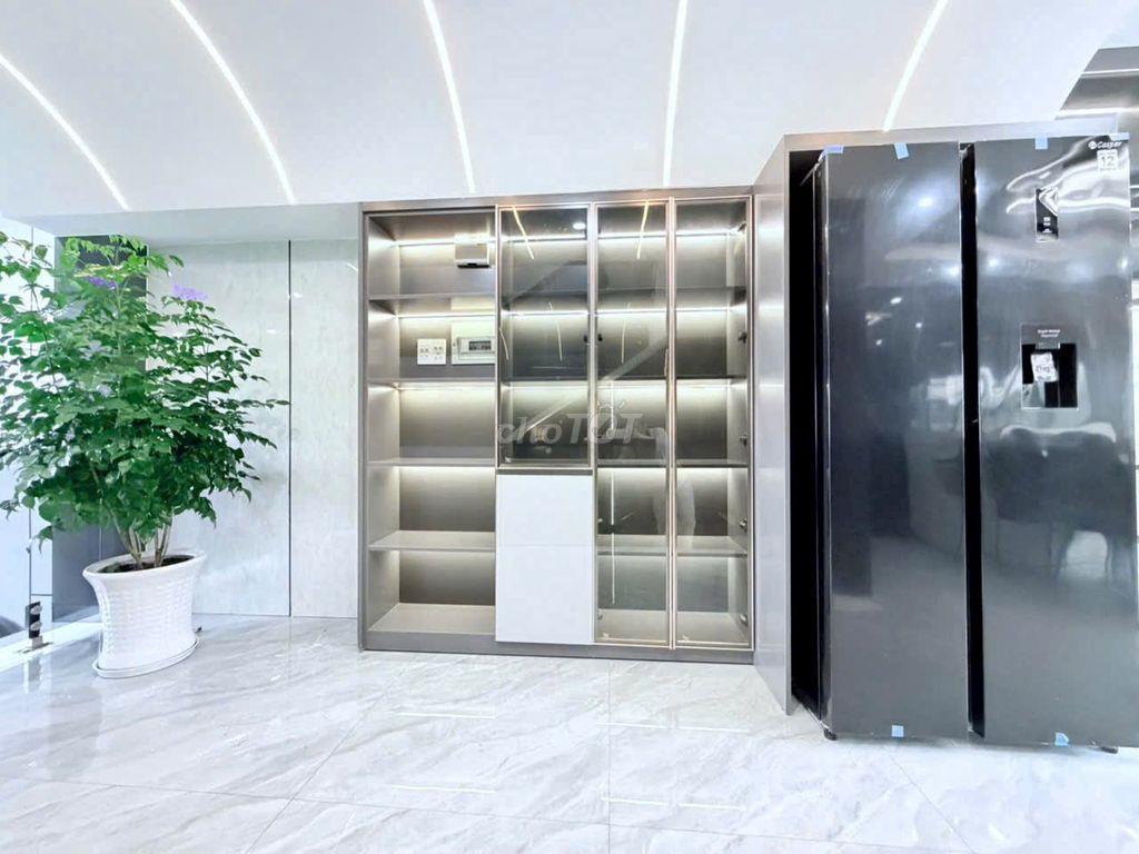 Siêu phẩm nhà phố 5 tầng nội thất cao cấp