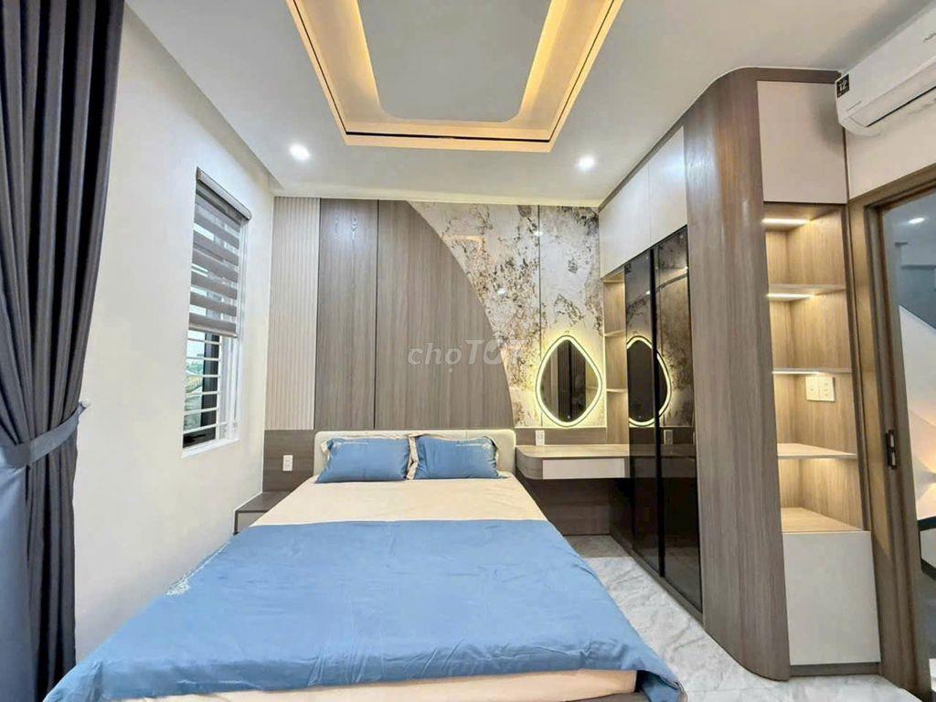 Siêu phẩm nhà phố 5 tầng nội thất cao cấp