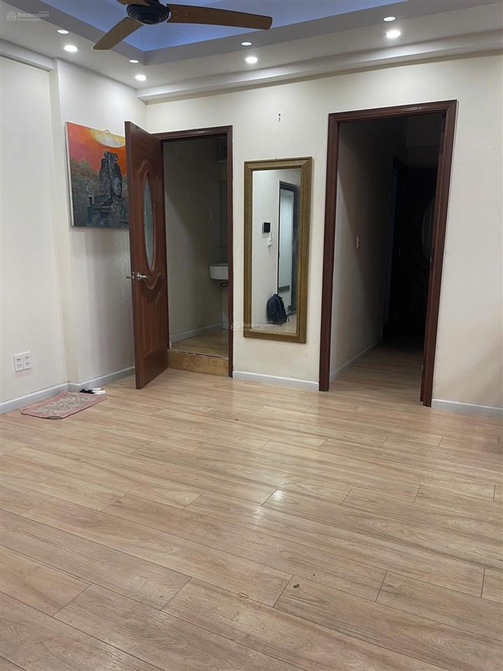 Bán gấp căn hộ 2pn, 78m2 tại chung cư hưng phúc, giá 7ty3 thương lượng, sổ hồng