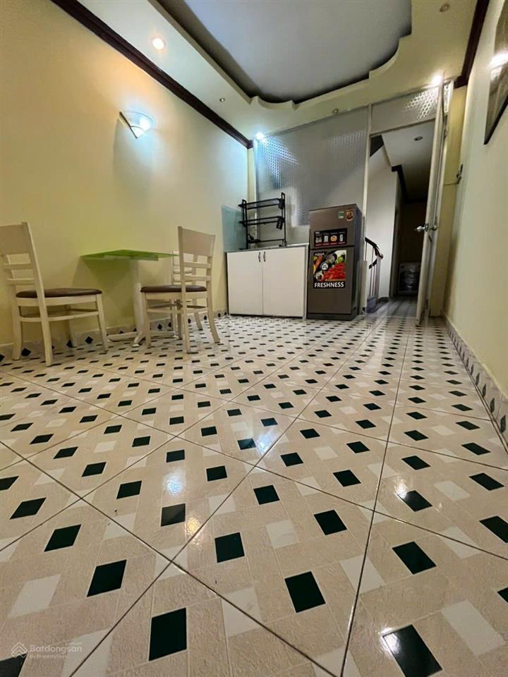 Cho thuê phòng full nội thất giá tốt trung tâm quận 3