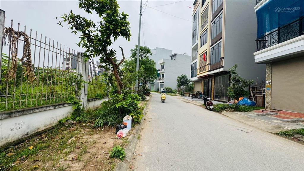 Bán đất dịch vụ phú lãm hà đông, hà nội, 50m2, giá 8,3 tỷ đất phân lô, đường rộng, vỉa hè