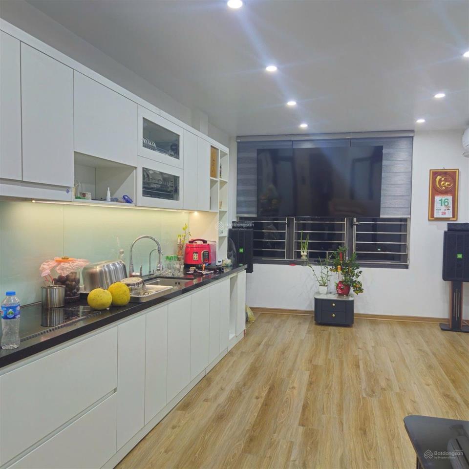 Bán nhà tái định cư ngọc hồi thanh trì  hà nội, 30m2, 6 tầng thang máy hiện đại