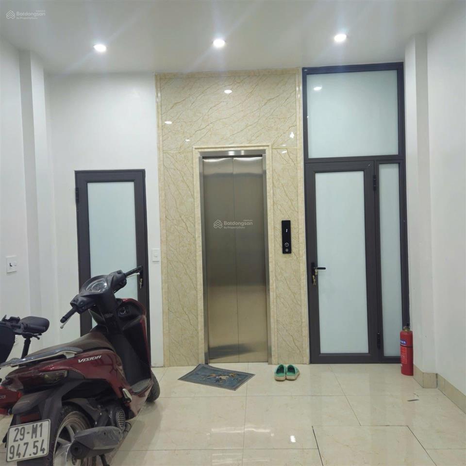 Bán nhà tái định cư ngọc hồi thanh trì  hà nội, 30m2, 6 tầng thang máy hiện đại