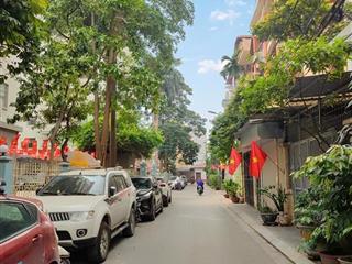 Bán nhà nghĩa đô, cầu giấy đường 10m vỉa hè 1.5m ô tô 45 chỗ ra vào. diện tích 85m2 giá ngoài 25 tỷ
